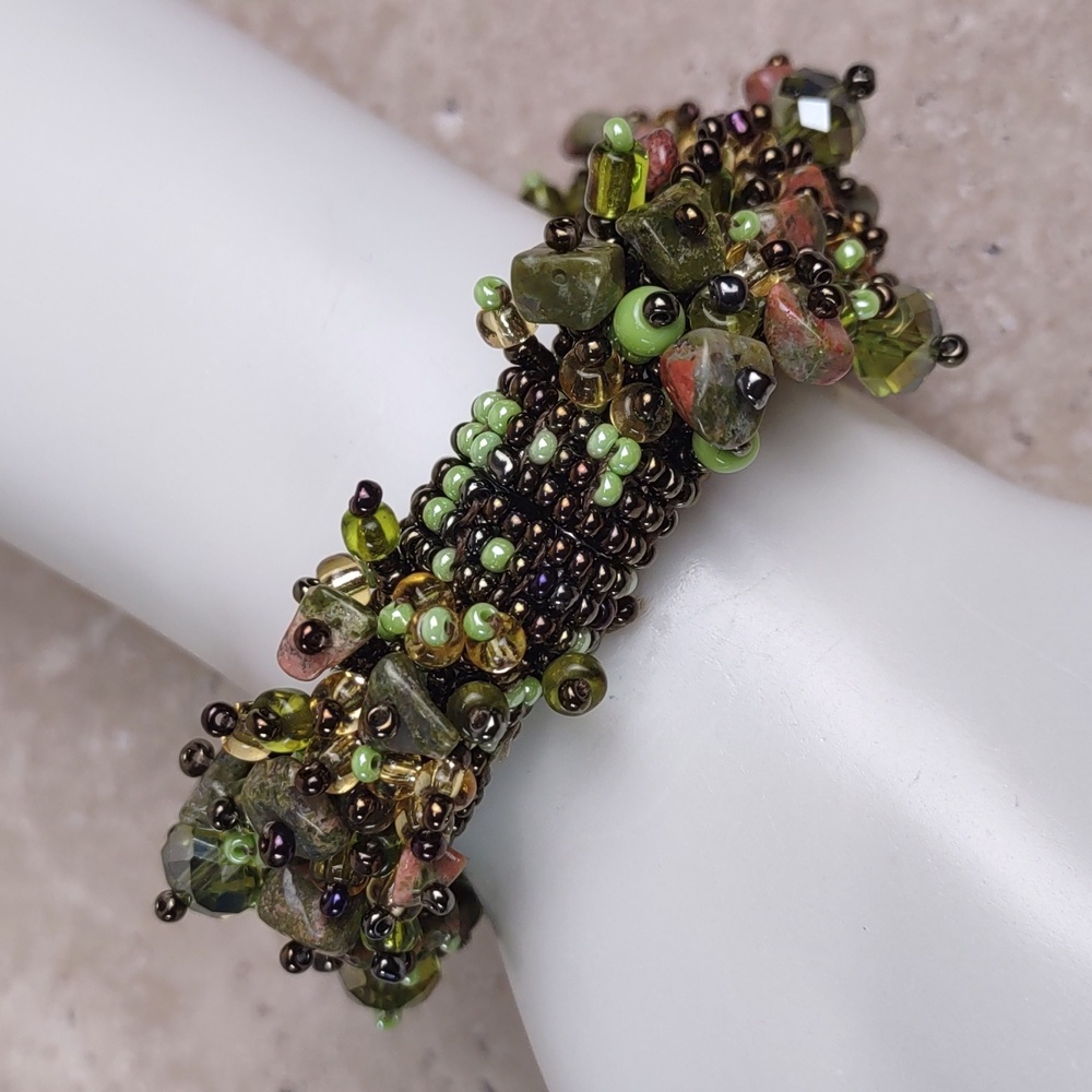 Gemstone Nuggets/Crystal/Seed Bead Bracelet
